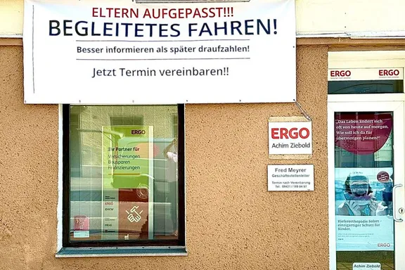ERGO Versicherung Achim Ziebold Innere Passauer Str. 23 94315 Straubing