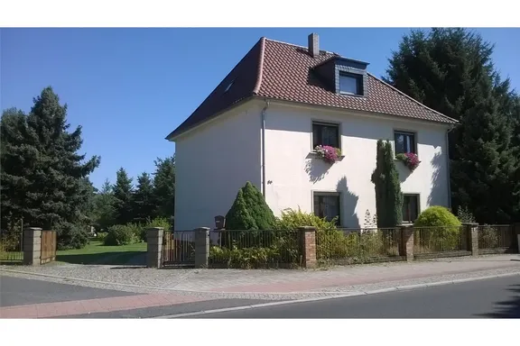 ERGO Versicherung Frank Bernhard Muskauer Str. 54 03159 Döbern