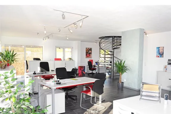 ERGO Versicherung Ralph Karch Im Lehmengarten 1 66901 Schönenberg-Kübelberg