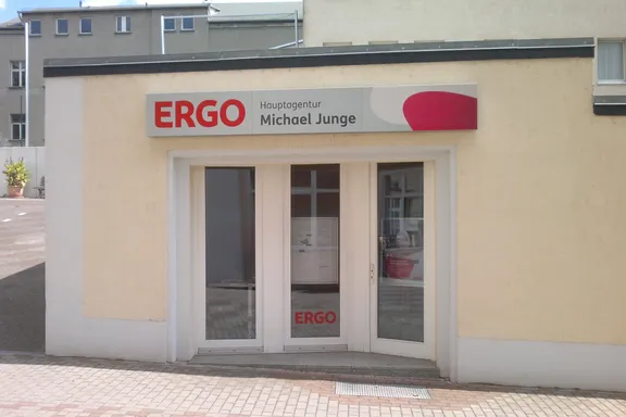 ERGO Versicherung Michael Junge Ackerwand 11-15 99510 Apolda