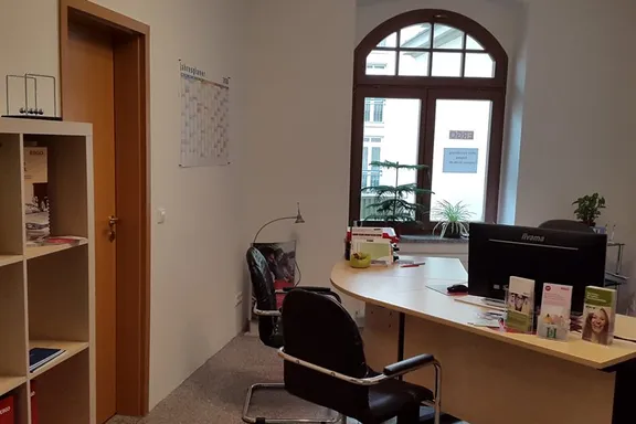 ERGO Versicherung Petra Radtke Max-Pechstein-Str. 77 08056 Zwickau