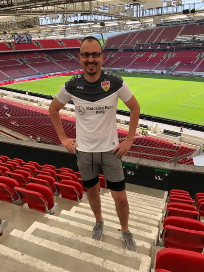 Heute ins Stadion. Morgen entspannt in Rente.