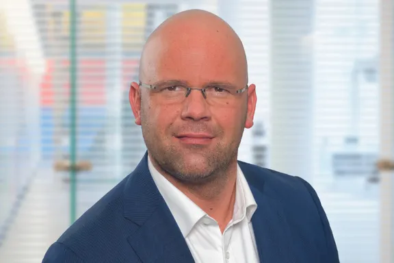 DKV und ERGO Versicherungsagentur Alexander Loos Siegen Am Nordstern 45 57076 Siegen