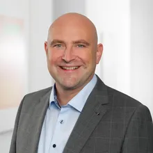 Sven  Klauschenz 