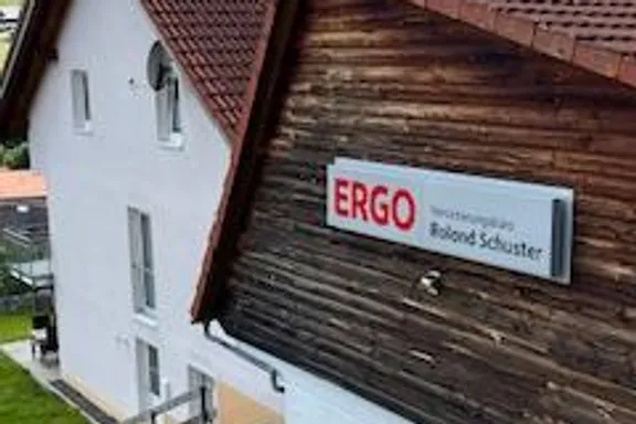 ERGO Versicherung Roland Schuster Am Hornberg 5/1 78136 Schonach