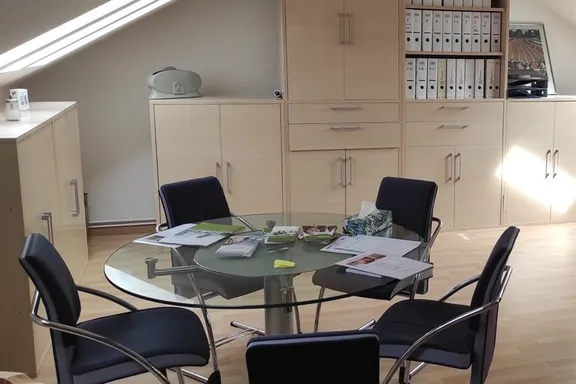 ERGO Versicherung Thomas Dahl Am Annafließ 13 C 15344 Strausberg