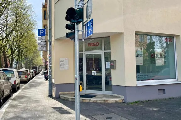 ERGO Versicherung Oliver Berk - Mainz Kaiser-Wilhelm-Ring 89 55118 Mainz