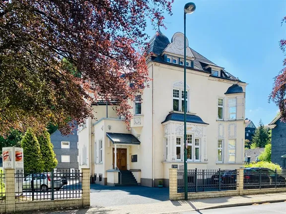 ERGO Versicherung Achim Laumann Bachstr. 11 42499 Hückeswagen