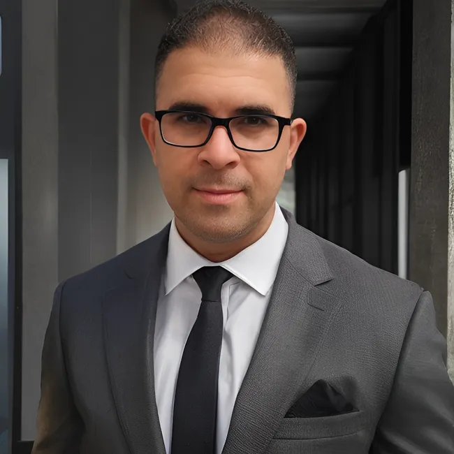 Eyad Alabdullah
Bachelor Banken und Versicherungen
Hauptagentur
