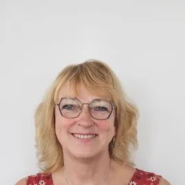 Christine Loch