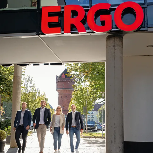 ERGO Versicherung 
am Konrad-Adenauer-Platz
in Geestemünde