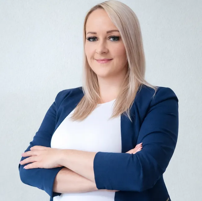 ERGO Versicherung & Finanzen
Juliane Zscherpel