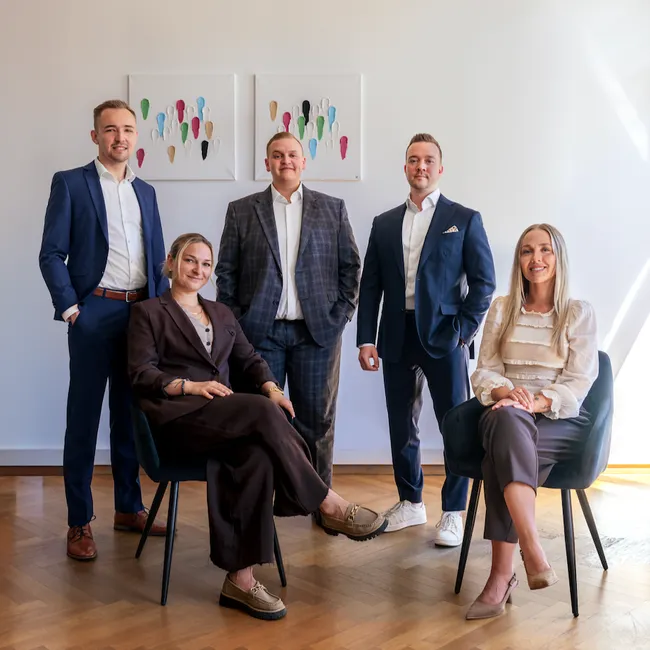 Melissa Wegert & Team 
