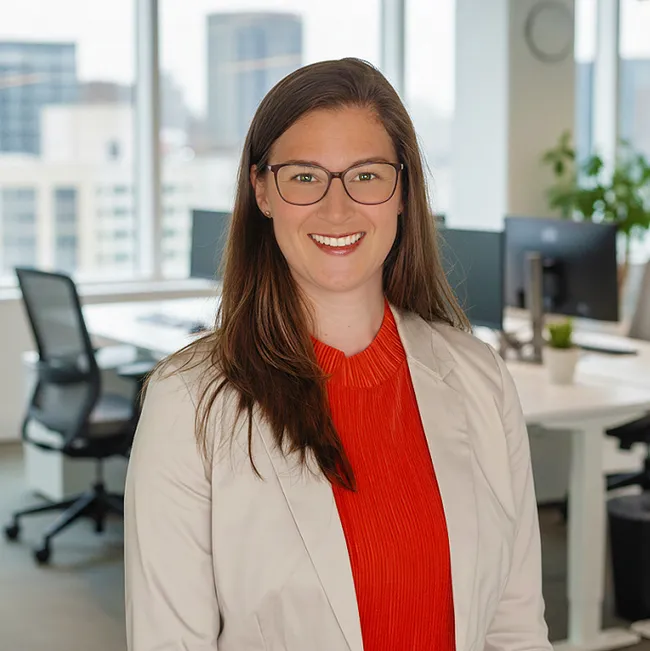 ERGO  
Christina Behrmann