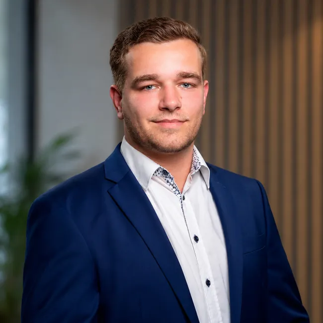 ERGO Versicherung Adrian Glauch