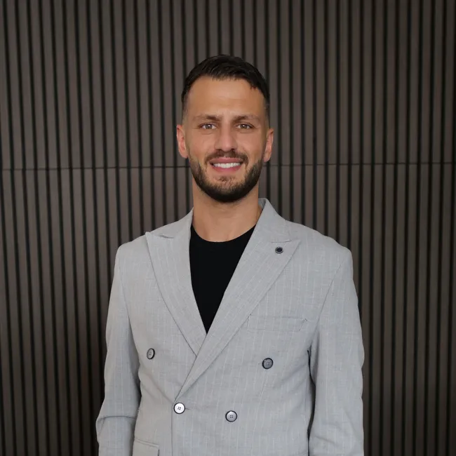 ERGO Hauptagentur
Uzun & Partners
Mustafa Uzun