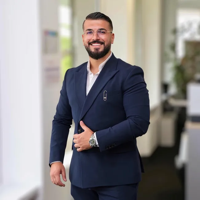 ERGO  
Azem Sinani
