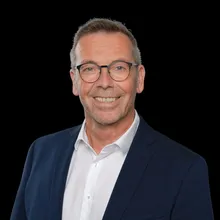 Dirk Strahl