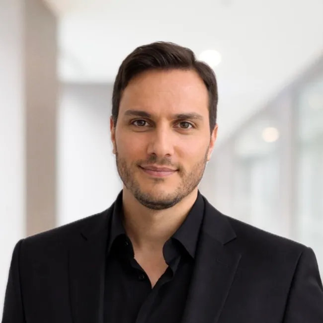 ERGO Versicherung 
Ogulcan Eroglu 
in Augsburg