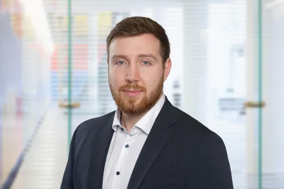 ERGO Versicherung Jannik Sommer Schillerstr. 47 a 67122 Altrip