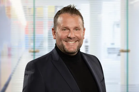 Christian Schütz Theodor-Haubach-Weg 2 21684 Stade