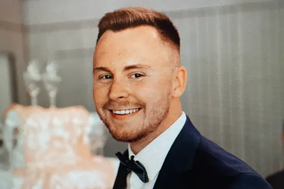 Alexander Kurz ERGO Maximilianstraße 71 95444 Bayreuth