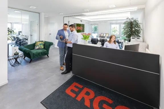 ERGO Versicherung Alexander Brotzmann Am See 6 36100 Petersberg