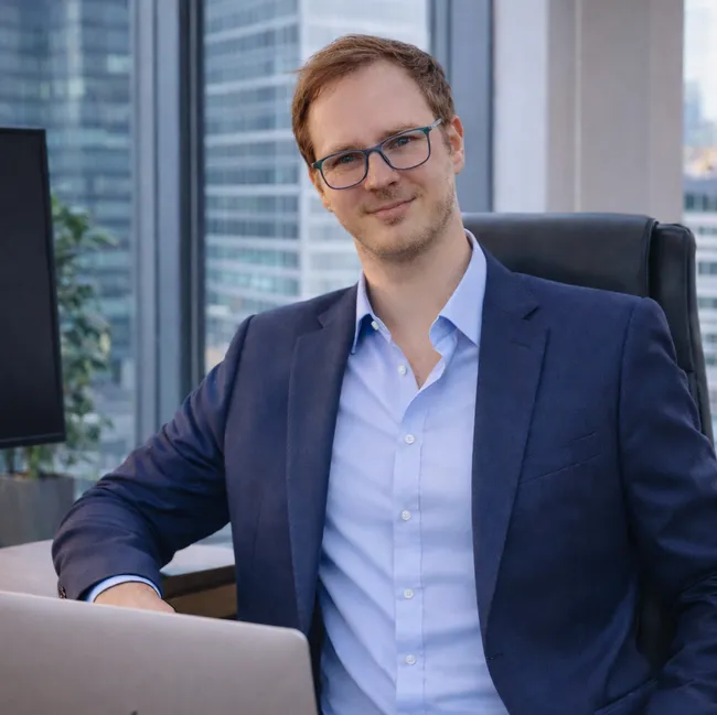 ERGO  
Marten Schnau