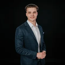 Aaron Veltmann