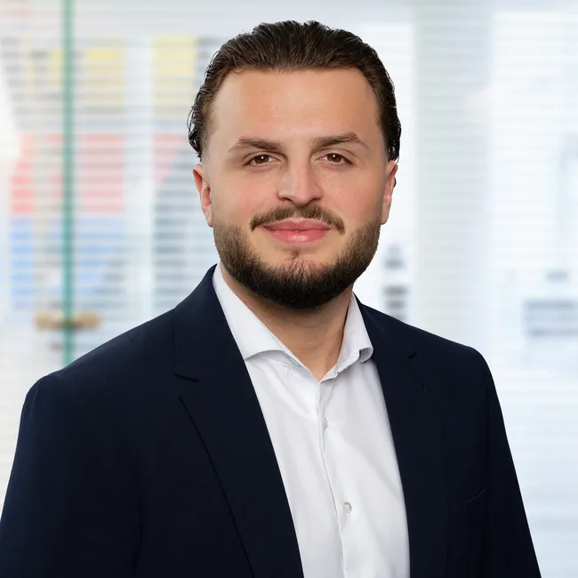ERGO Versicherung 
Leart Sabani 
in Bochum