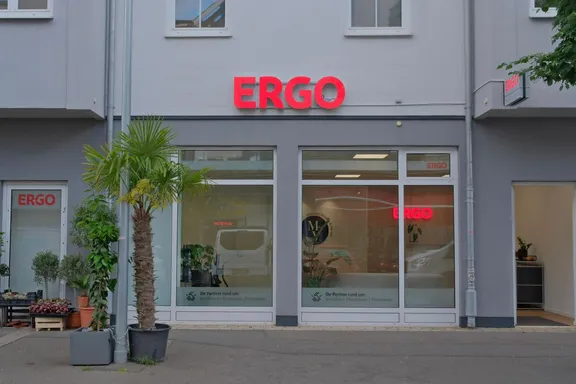 Emanuele Immernano Postplatz 6 71032 Böblingen