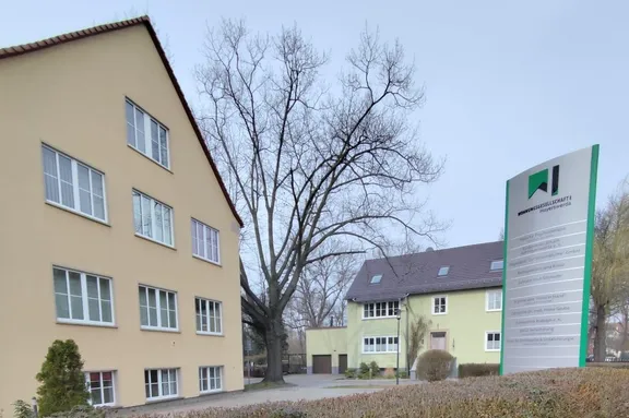 ERGO Versicherung Karsten Sonnenberger Straße am Lessinghaus 5 02977 Hoyerswerda
