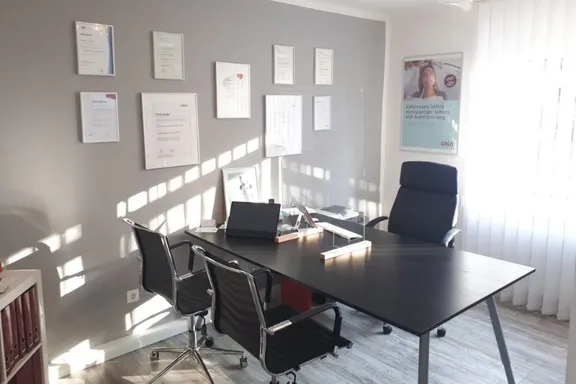 ERGO Versicherung Achim Burkhardt Bismarckstr. 47 66953 Pirmasens