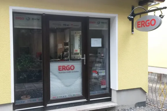 ERGO Versicherung Andre Queißert Waldhausstr. 84 02943 Weißwasser/O.L.