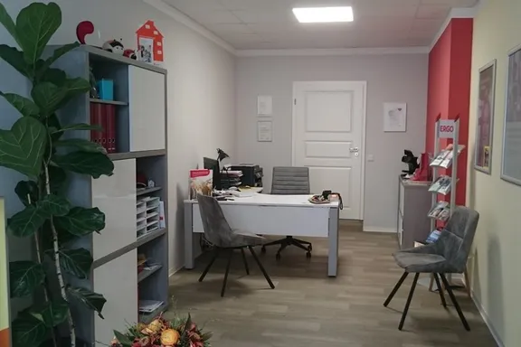 ERGO Versicherung Anke Weitendorf Gleviner Str. 4 18273 Güstrow