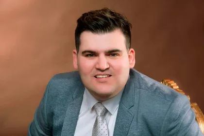 ERGO Celik Henselstr.4  60528 Frankfurt am Main