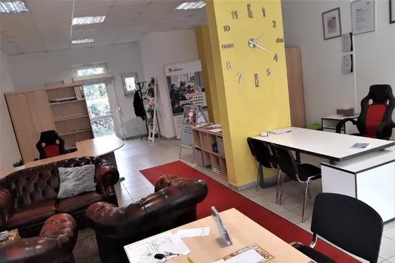 ERGO Versicherung Steffen Schwert Alexanderstr. 27 99817 Eisenach