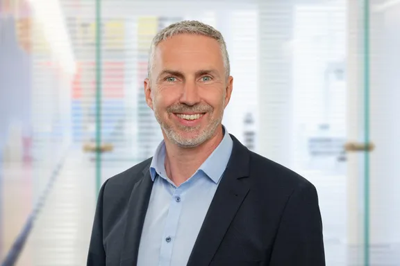 ERGO Bezirksdirektion Martin Leitinger Lohmar sowie Köln, Düsseldorf und Umgebung An der Burg Sülz 4 53797 Lohmar