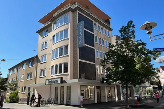 ERGO Versicherung Subdirektion Armin Plüschau Bahnhofstraße 40 46145 Oberhausen