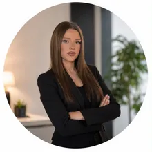 Laura Hajdaraj
