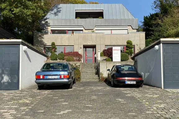 ERGO Versicherung Anja van Heyningen Markusstr. 34 44265 Dortmund