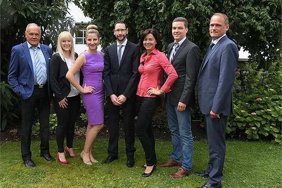 ERGO Versicherung Simon Heckenstaller Martinistr. 9 86179 Augsburg