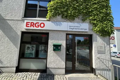 ERGO Versicherungsbüro Grabinger Adolf-Kolping-Platz 4 92421 Schwandorf