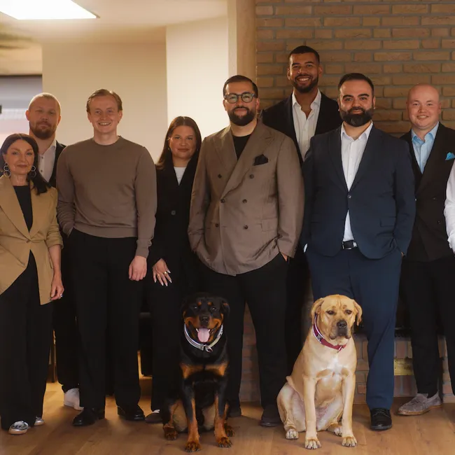 Versicherungsbüro
Sayahi & Partner