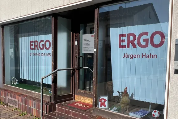 ERGO Versicherung Jürgen Hahn Friedrich-Ebert-Straße 51 64560 Riedstadt