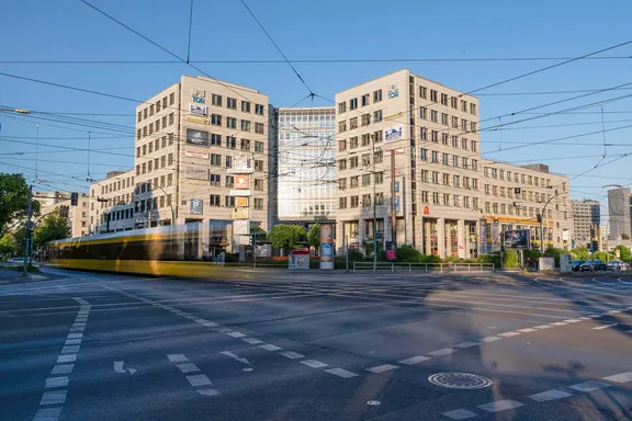 ERGO Pro Fabian Hamm Weißenseer Weg 37 13055 Berlin