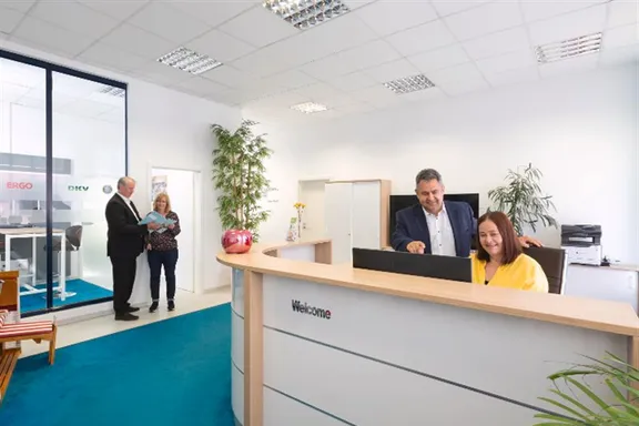 Versicherungsbüro Matthias Bloß ERGO/DKV Marktplatz 18 95239 Zell im Fichtelgebirge