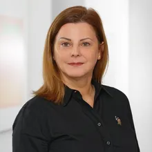 Nurhayat Öz