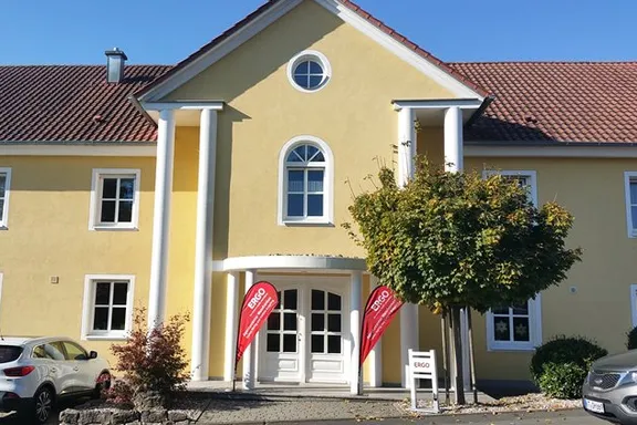 ERGO Agentur Weinfranken  Michael-Hauser-Str. 1 97337 Dettelbach