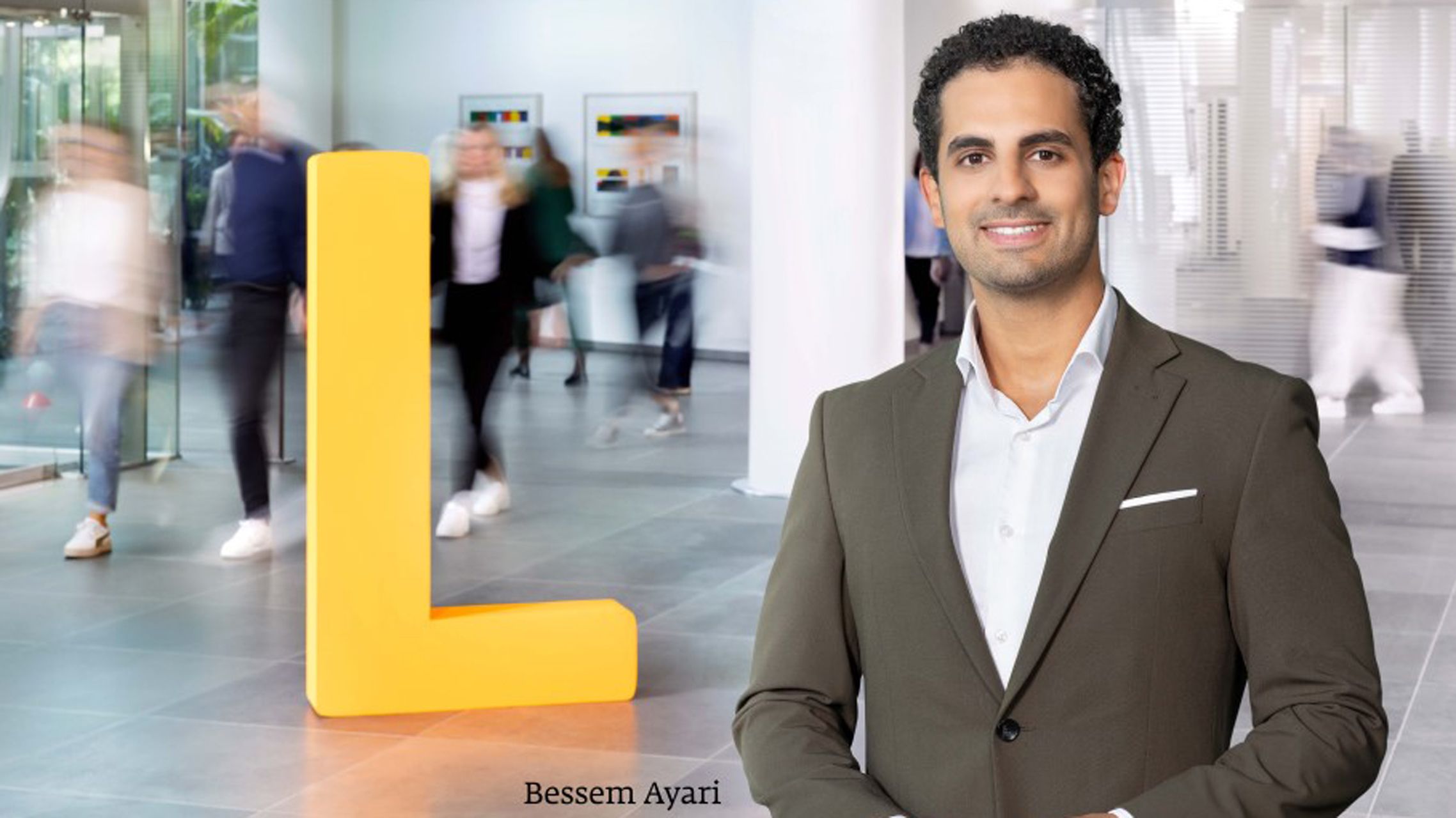 Podcast mit Ayari Bessem